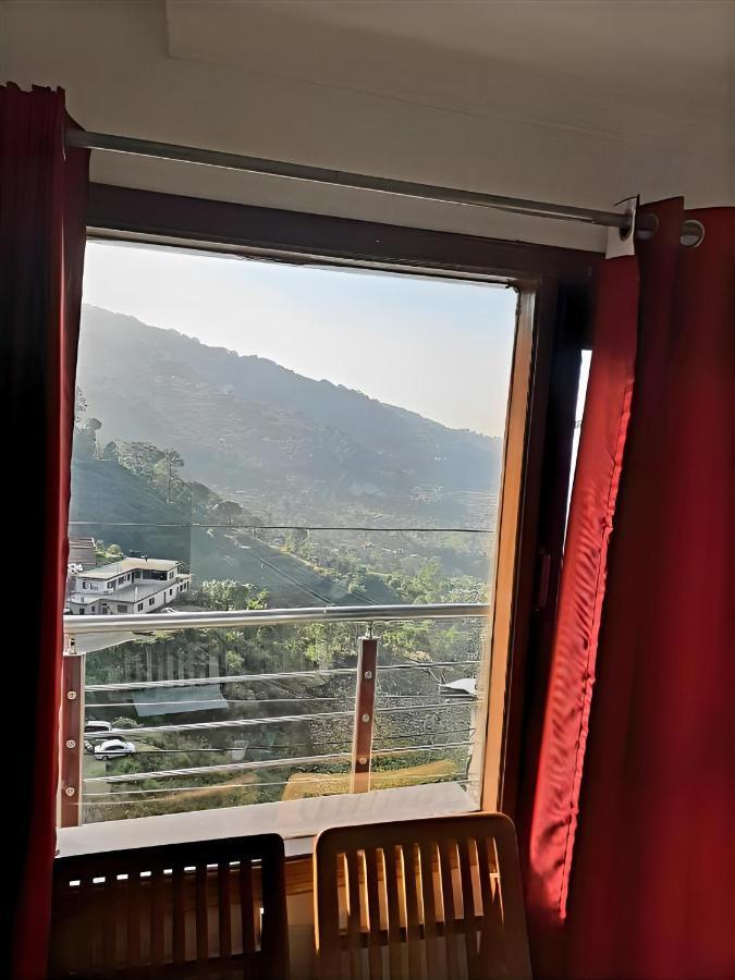 Surya Regency Premium 3 Km Before Mall Road Kasauli Exterior photo